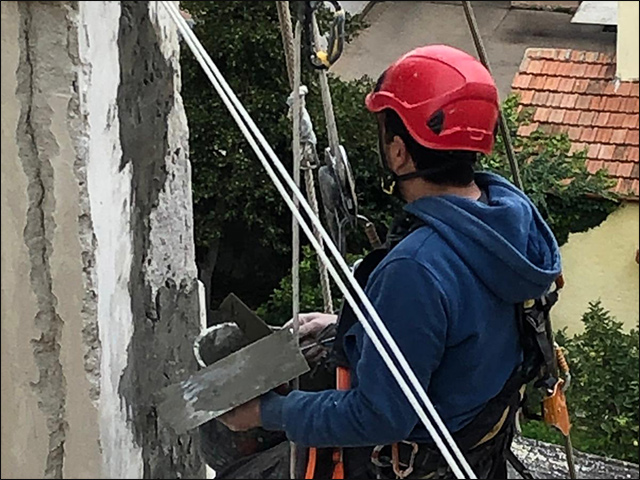 Lavoro in edilizia acrobatica - Ripristino Parti Pericolanti